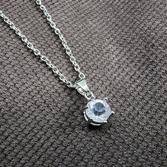 Amazon Hexagonal Zirconia Pendant Necklace - Picture 6 of 15